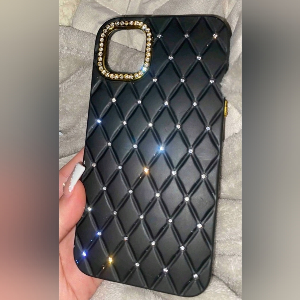 Diamond Pattern Rhinestone Case - Picture 2 of 3